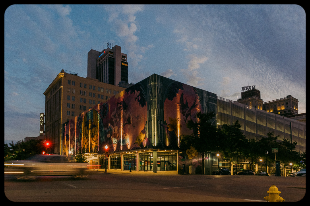 A quiet stroll around downtown Tulsa